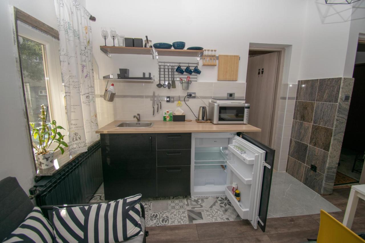 Studio Apartman Dalia Apartment Zagreb Exterior foto