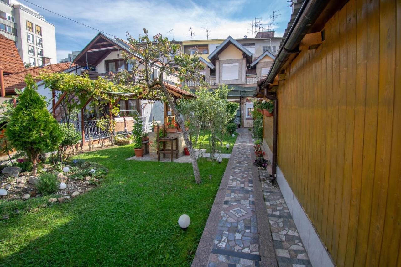 Studio Apartman Dalia Apartment Zagreb Exterior foto